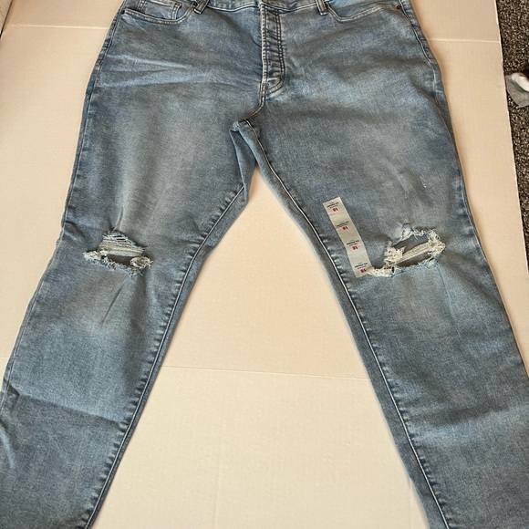 High-Waisted OG Straight Ripped Ankle Jeans - Picture 3 of 4